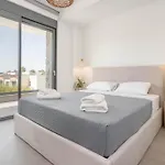 Apoikia Luxury Living Villa *