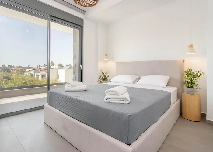 Apoikia Luxury Living Villa *